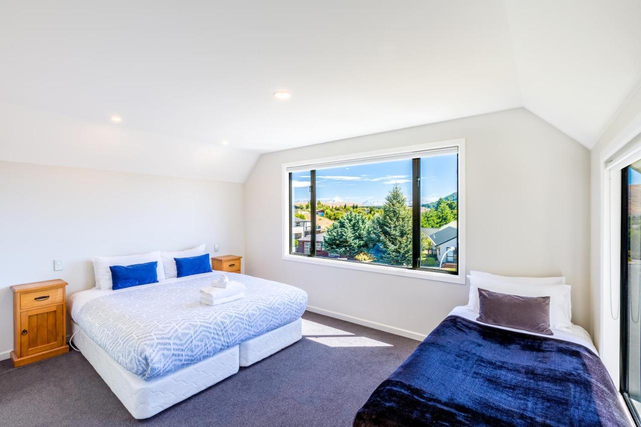 Alpine Vista Villa Лейк Текапо Екстериор снимка